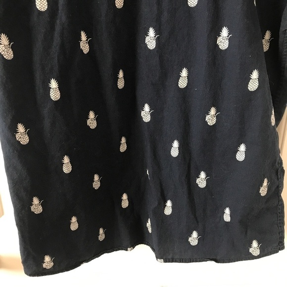 Molokai surf co 100% cotton pineapple print button down shirt - Picture 7 of 8